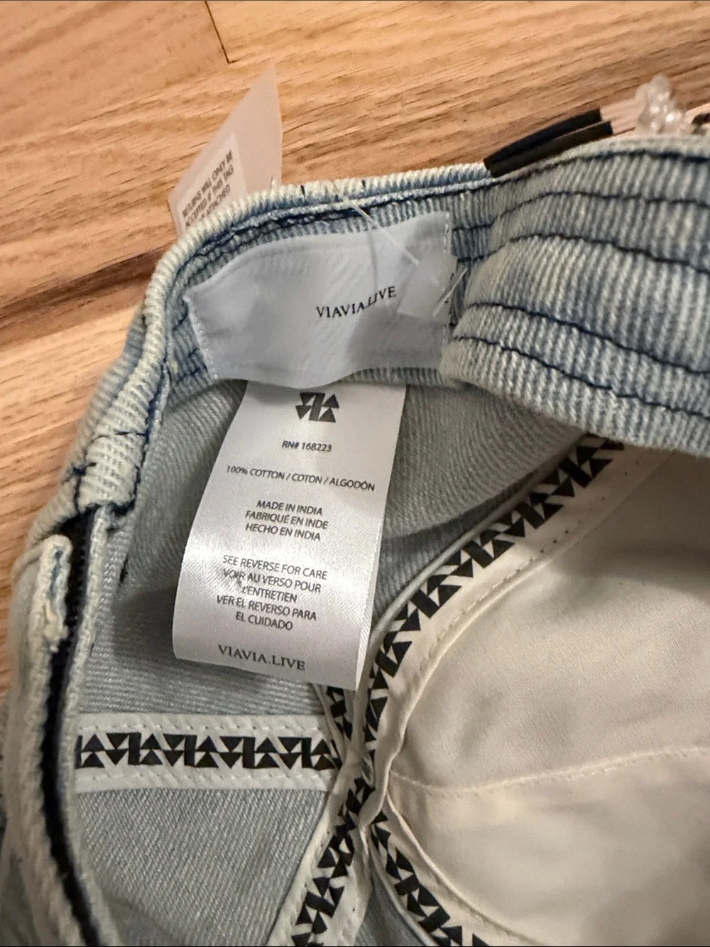 NWT Viavia Denim Icon Baseball Hat